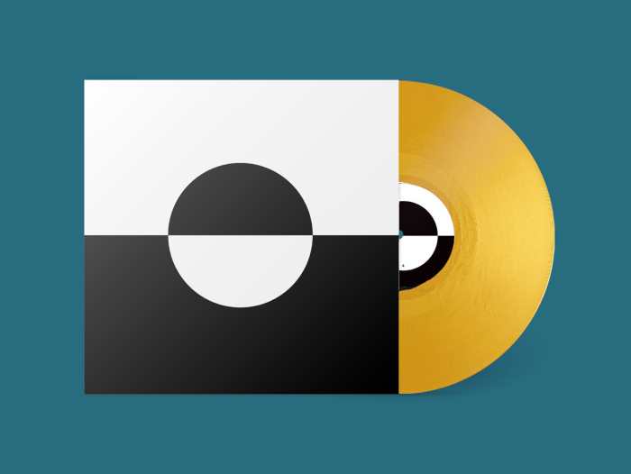 Molly Nilsson - Zenith (10th Anniversary)